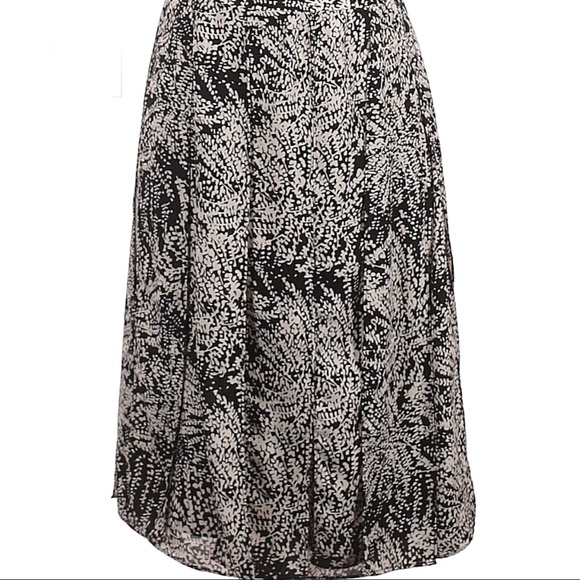 Who What Wear sz 12 fern print skirt - Picture 4 of 4